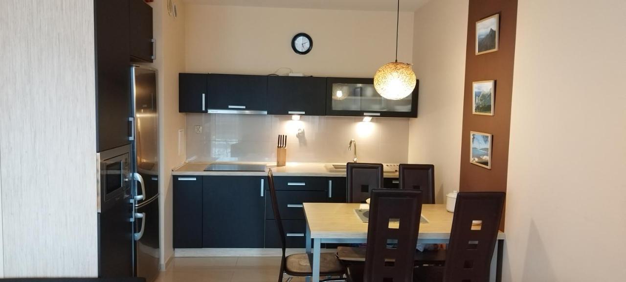 Apartament Amber Z Duzym Tarasem Daire Kolobrzeg Dış mekan fotoğraf
